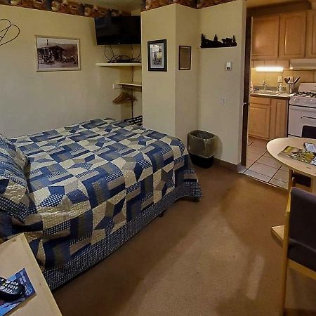Elk Run Inn Craig Bagian luar foto